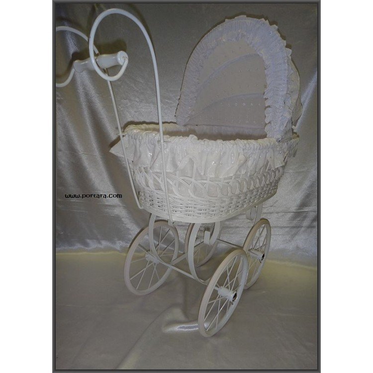 White wicker best sale baby carriage