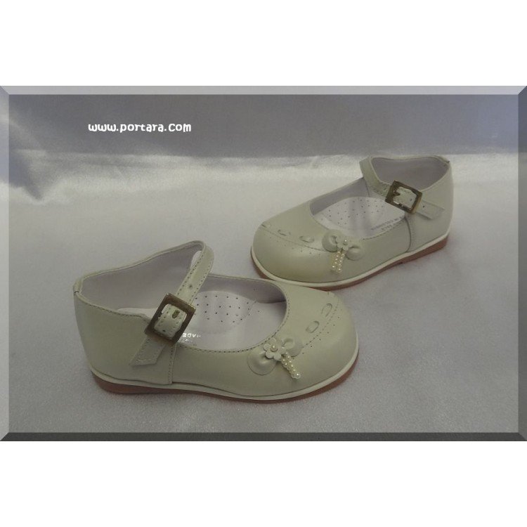 baby girl ivory shoes